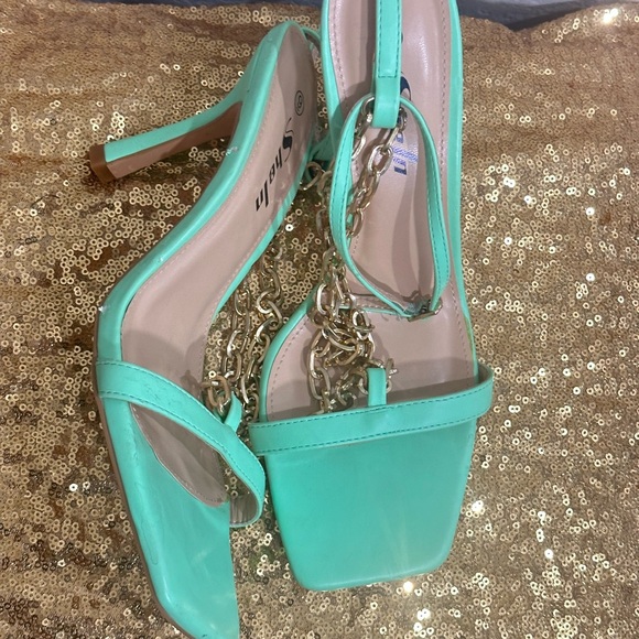 Chain Heels Ankle Strap 4in heel size 9 - Picture 2 of 6